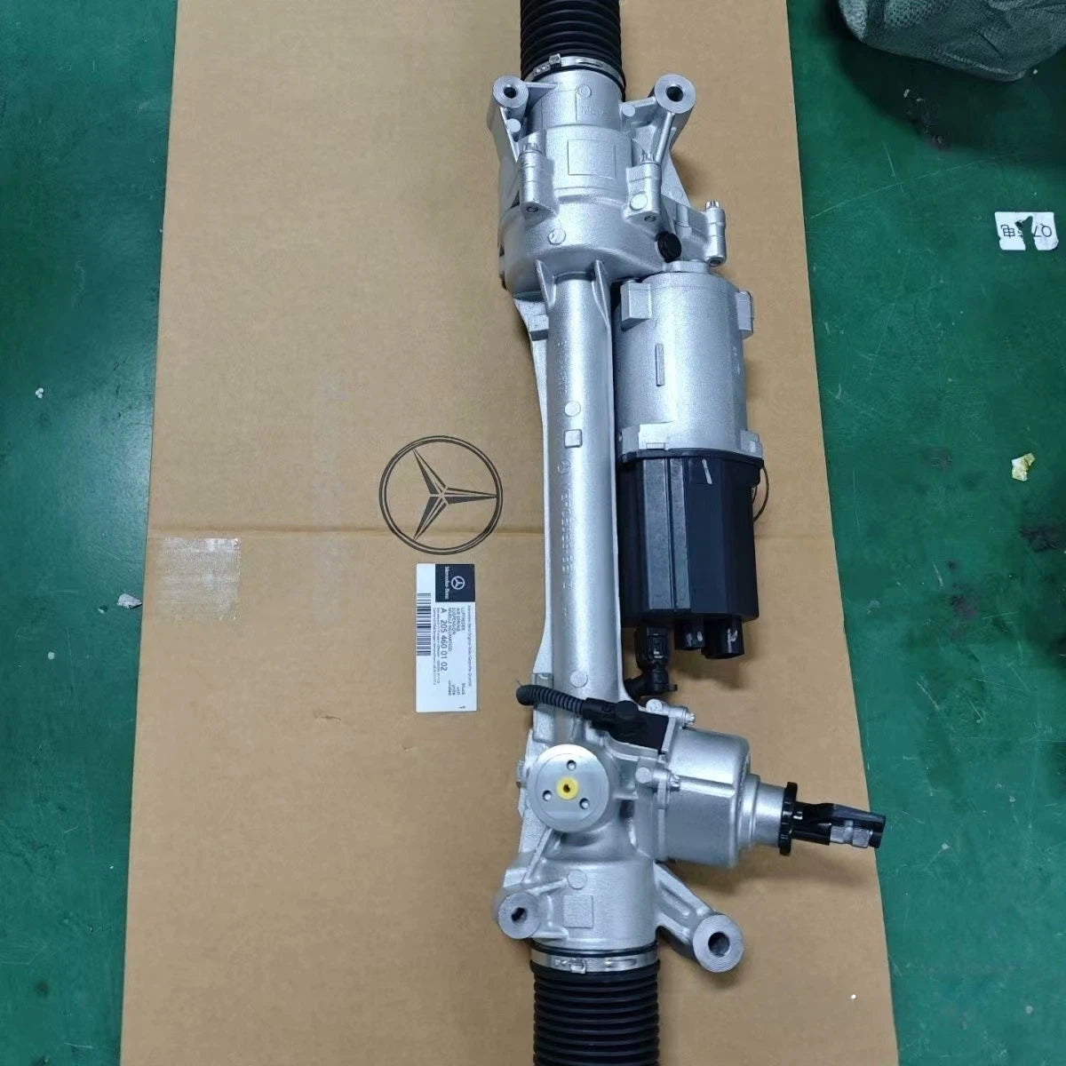 Electric Steering rack and pinion For BENZ W205 A2054604501