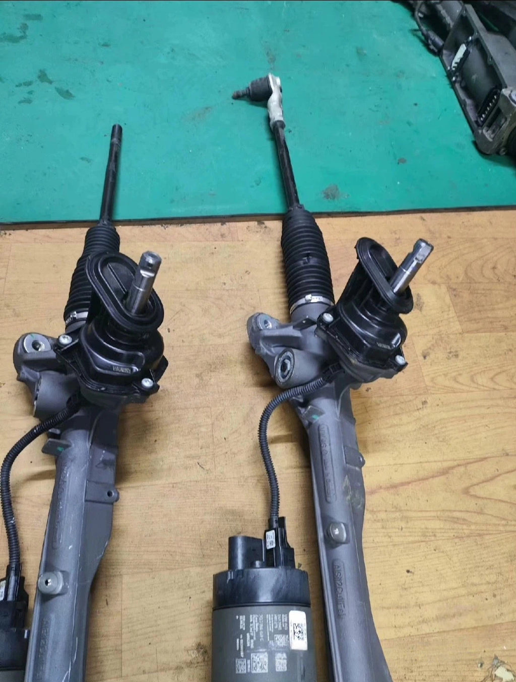 Factory price good quality car electric Steering rack for Volkswagen Tuang 3QG907144B