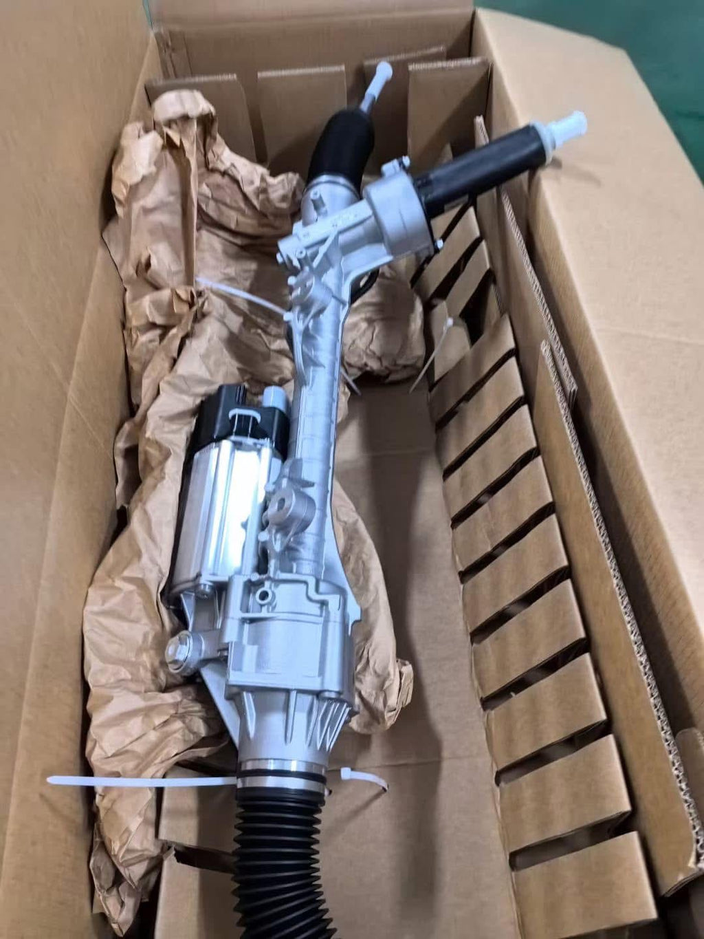 Hight quality Auto power electric steering rack For BMW F10/F11 LHD 32106856426 32106798398 32106854143 2010-