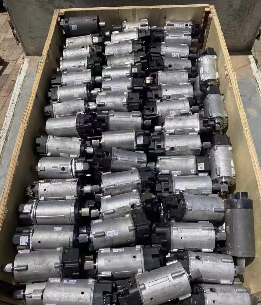 EPS Steering Servo Motor Electric Power Steering Rack Motor For Mercedes W166 W204 W205 W247 W253
